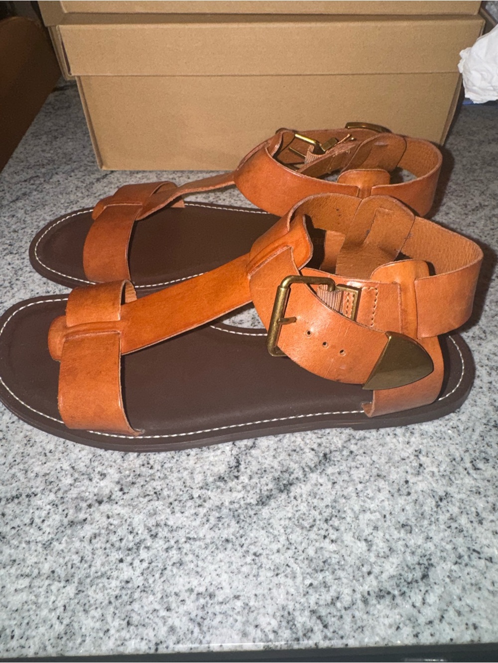 Steve Madden Brazinn Tan Cognac Brown T‑Strap Leather Sandals - Picture 2 of 5